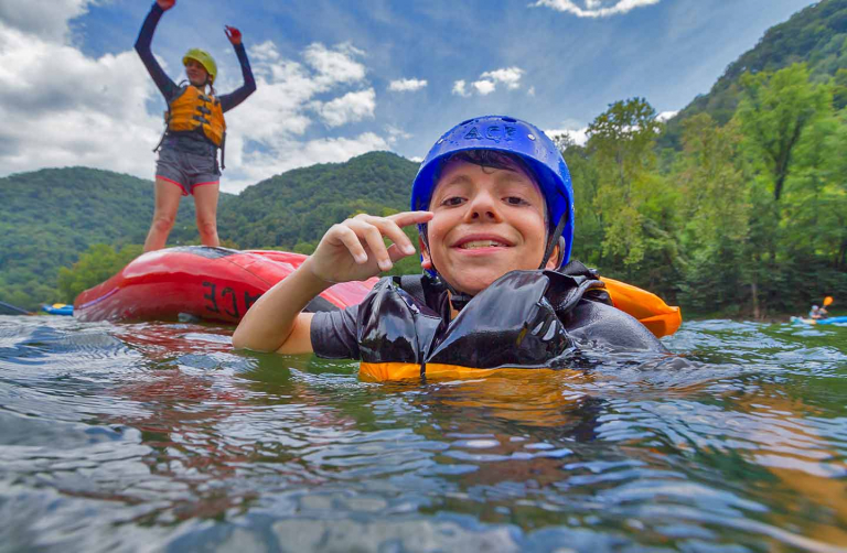 upper-new-river-gorge-rafting-13