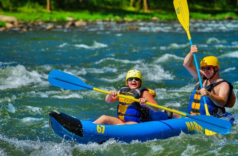 upper-new-river-gorge-rafting-16